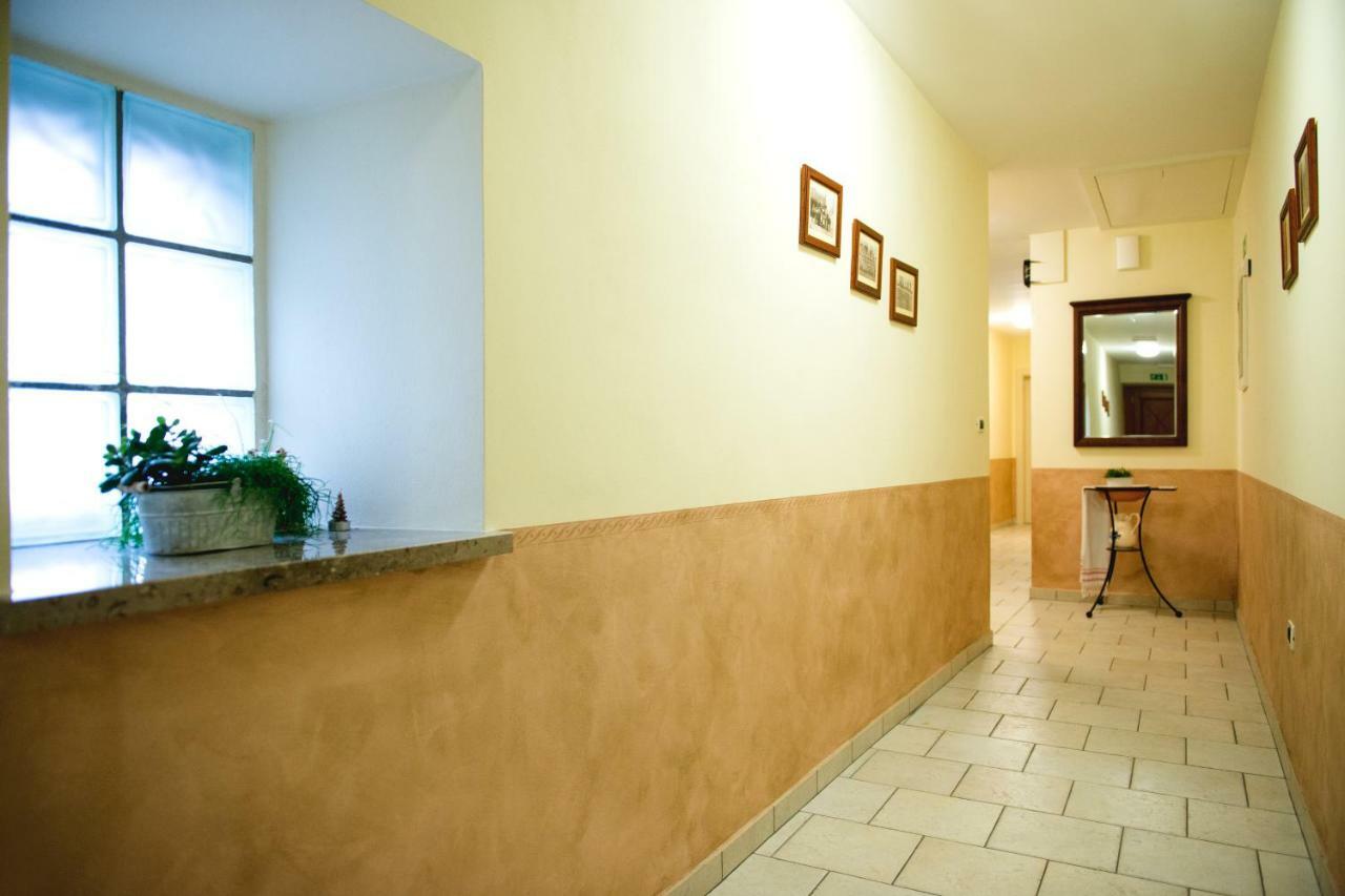 Guesthouse Muha Lipica Esterno foto
