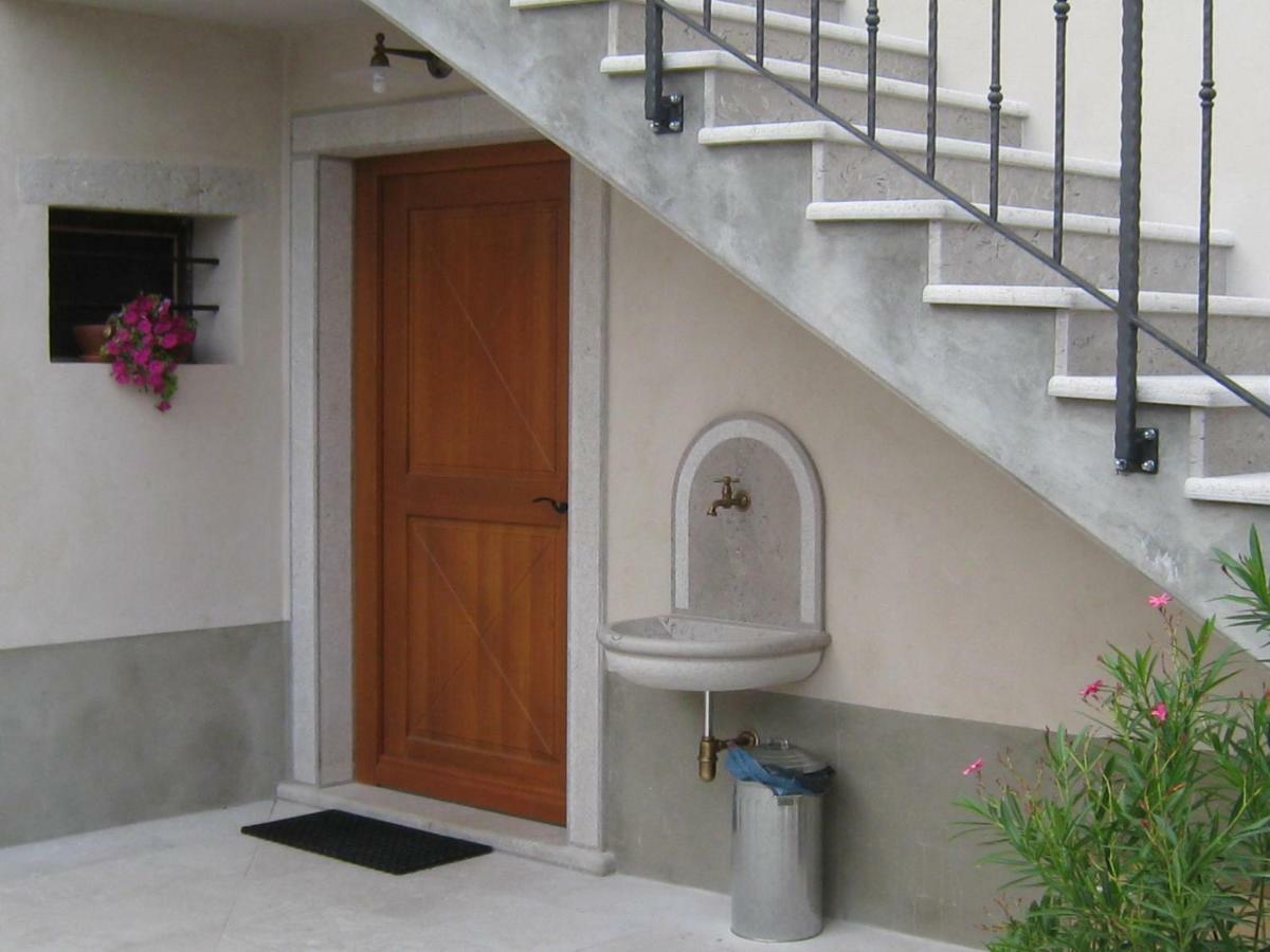 Guesthouse Muha Lipica Esterno foto